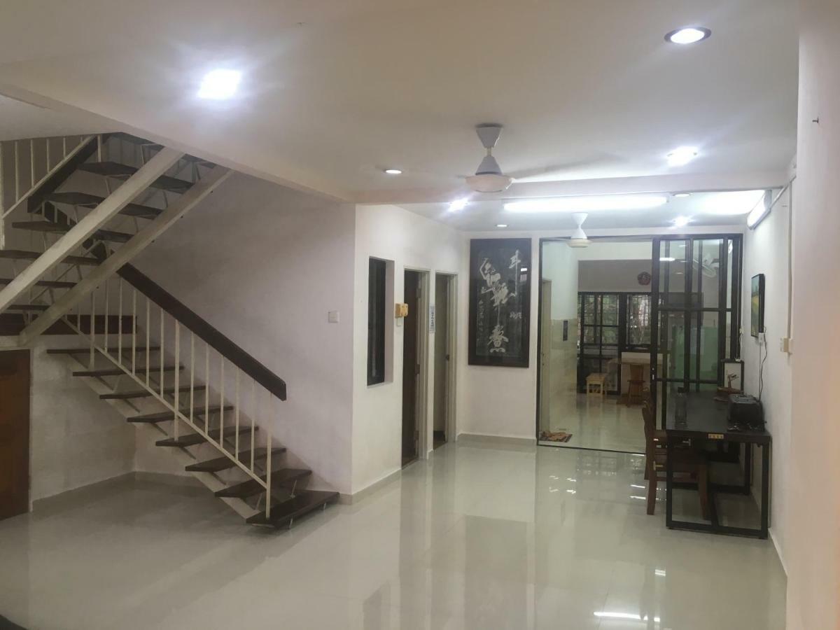 Sweethome For Travelers Seremban Extérieur photo